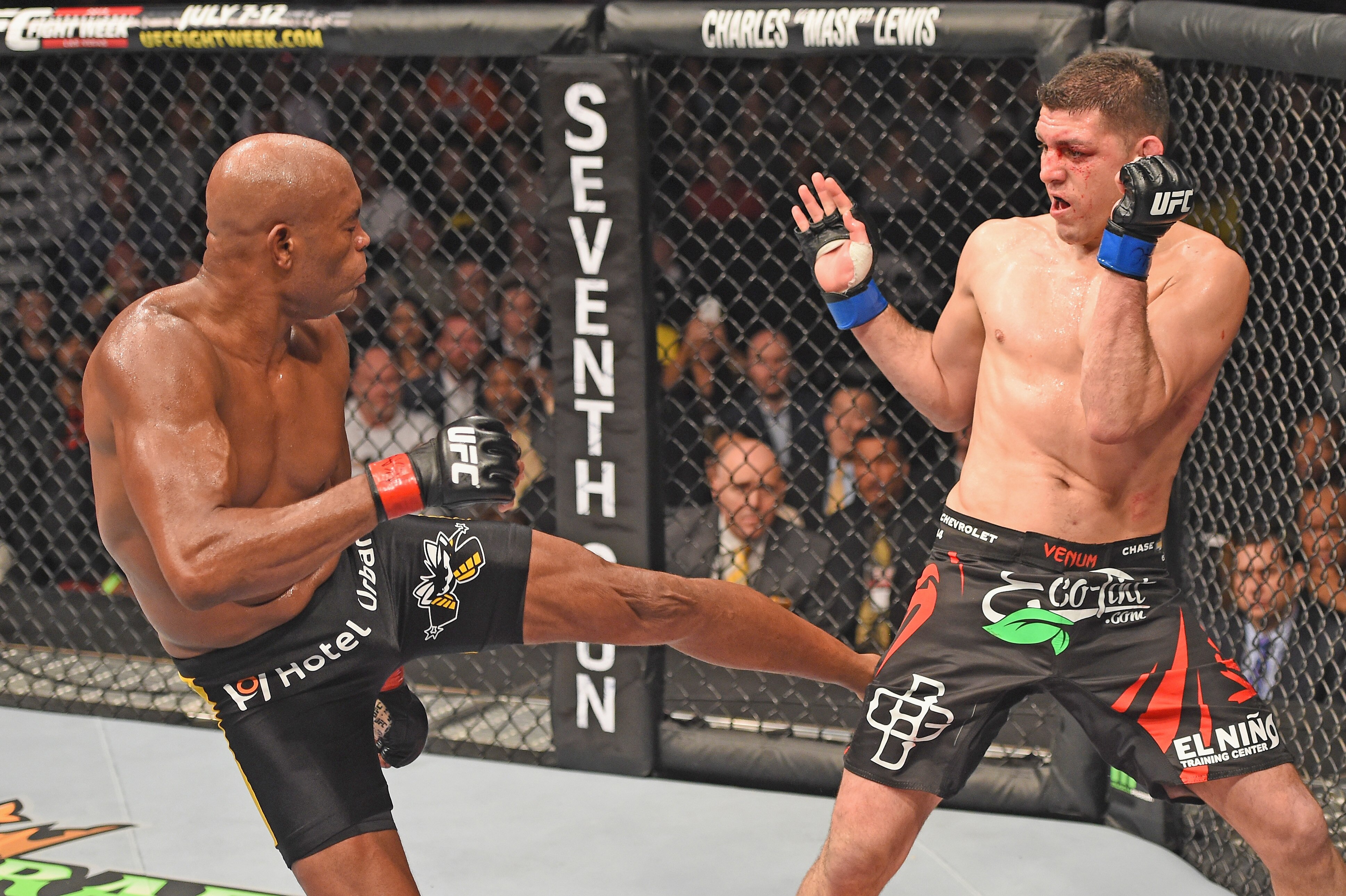 Adeus, Spider: Anderson Silva se despede do octógono no UFC Vegas 12