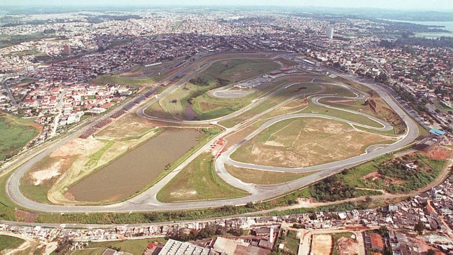 Autódromo de Interlagos completa 80 anos com futuro indefinido